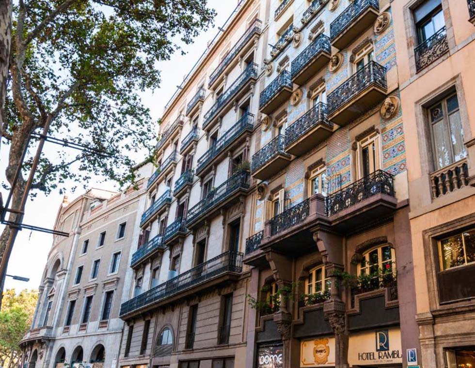 Hôtels bon marché et abordables à Barcelone : Des choix judicieux pour les voyageurs à petit budget