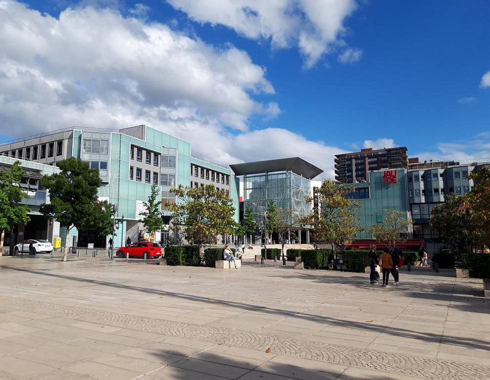 Guide shopping à Clermont-Ferrand : des marchés traditionnels aux centres commerciaux modernes
